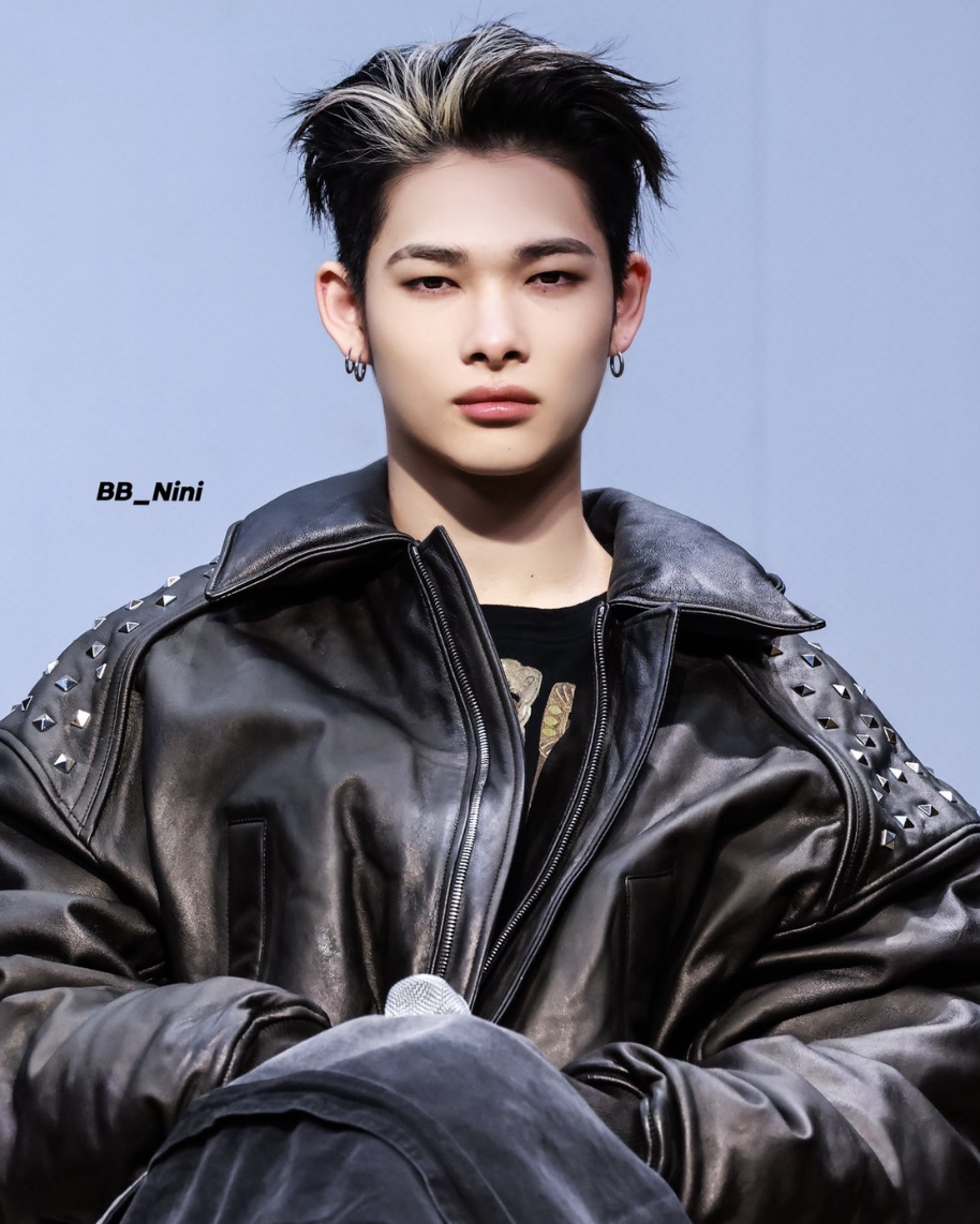 NI-KI (ENHYPEN)的最新照片