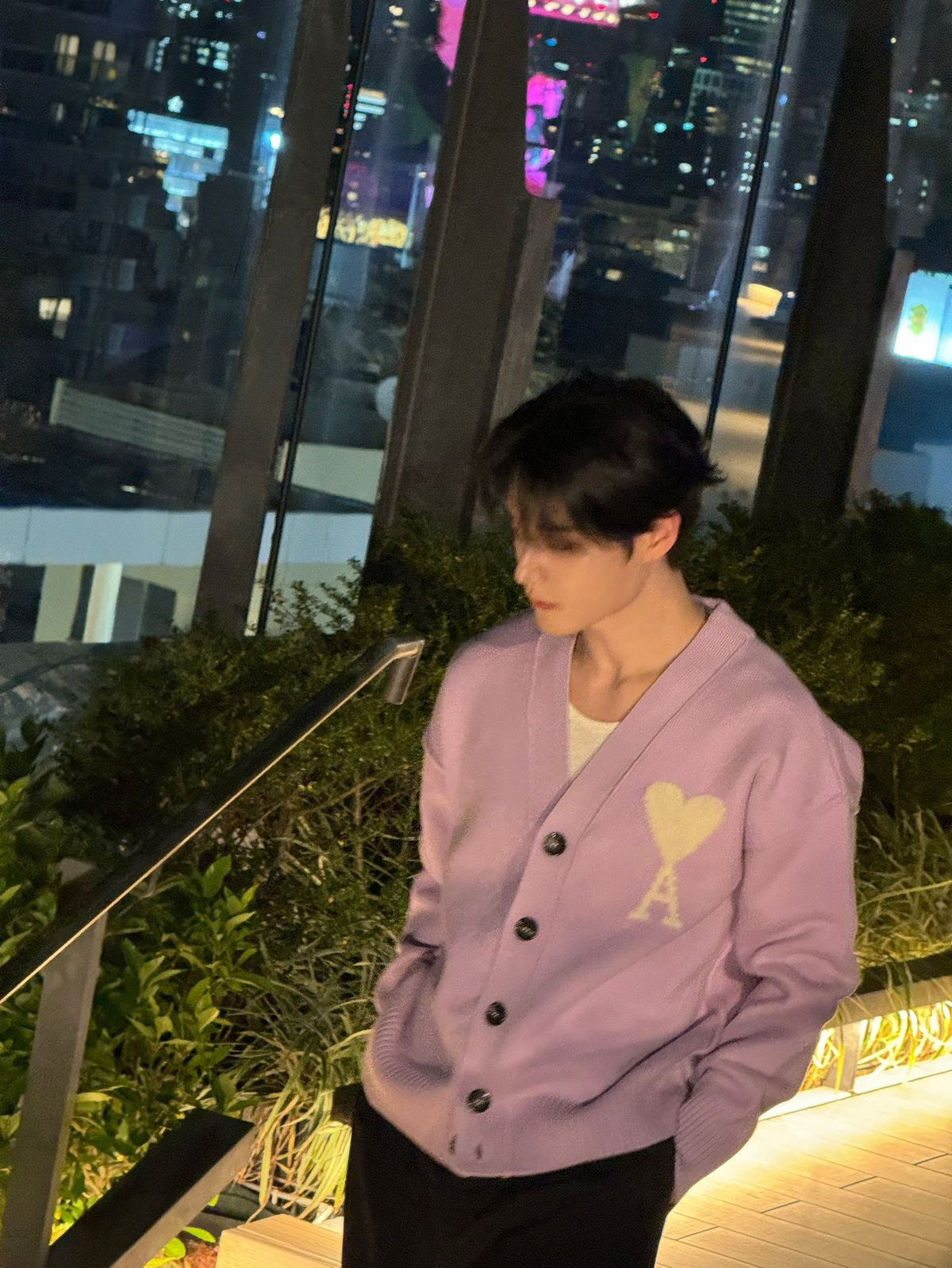 A moment captured by Kim Jiwoong (ZEROBASEONE)'s fan