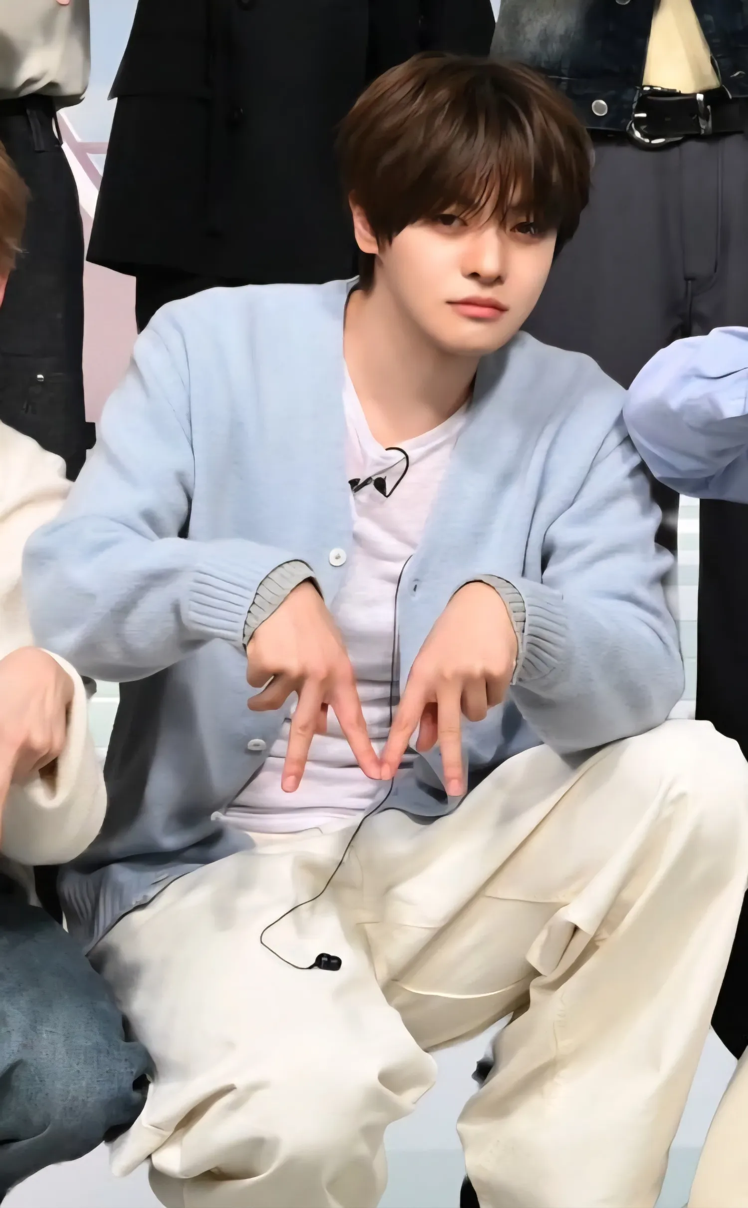 Behind-the-scenes cut of Lee Leo (ALPHA DRIVE ONE)