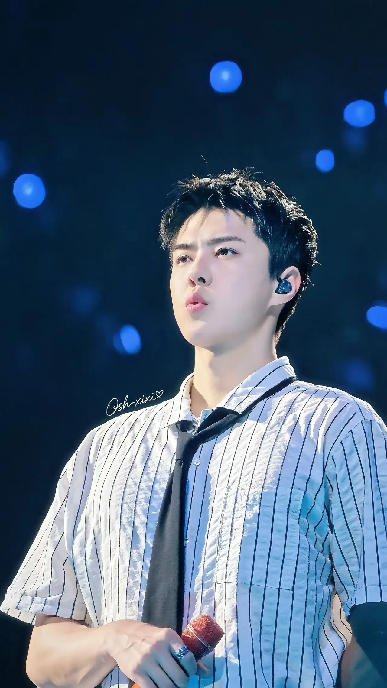 Fandom-recommended wallpaper image of Sehun (EXO)