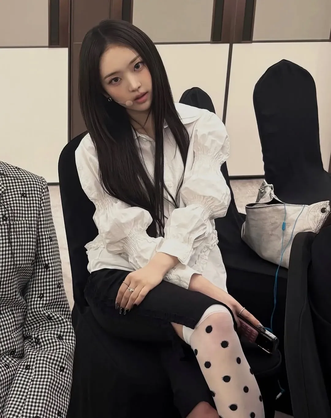 Recent activity shot of LEESOL (KiiiKiii)