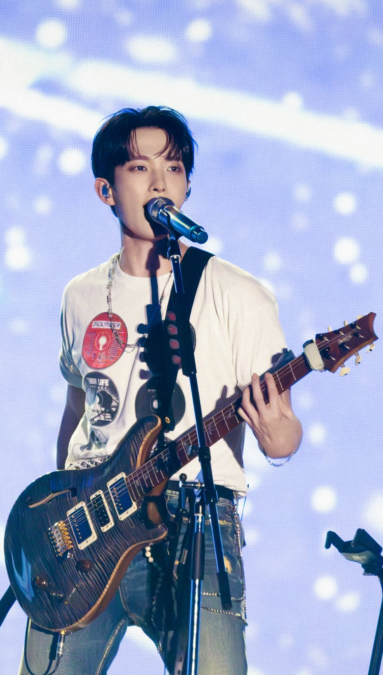 Fandom-recommended wallpaper image of DK (SEVENTEEN)