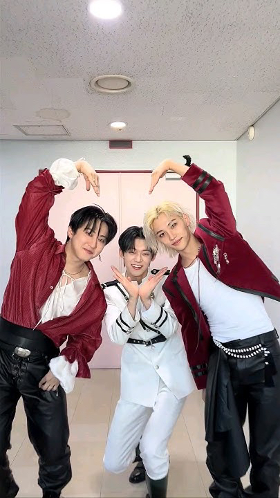 Behind-the-scenes cut of Felix (Stray Kids)