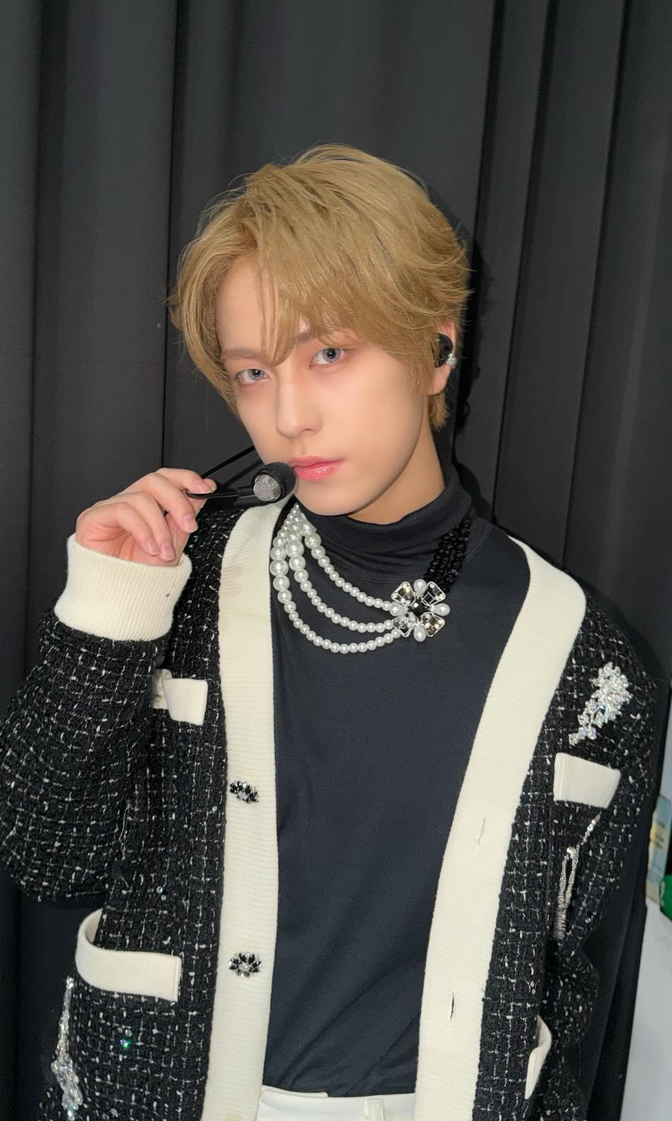 Latest photo of Taki (&TEAM)