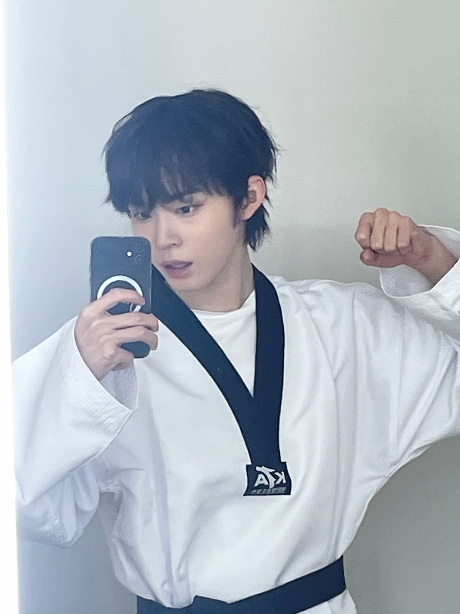 A moment captured by Keiju (KickFlip)'s fan