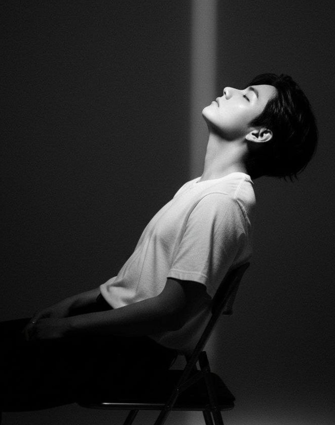 V (BTS)の最近の活動写真