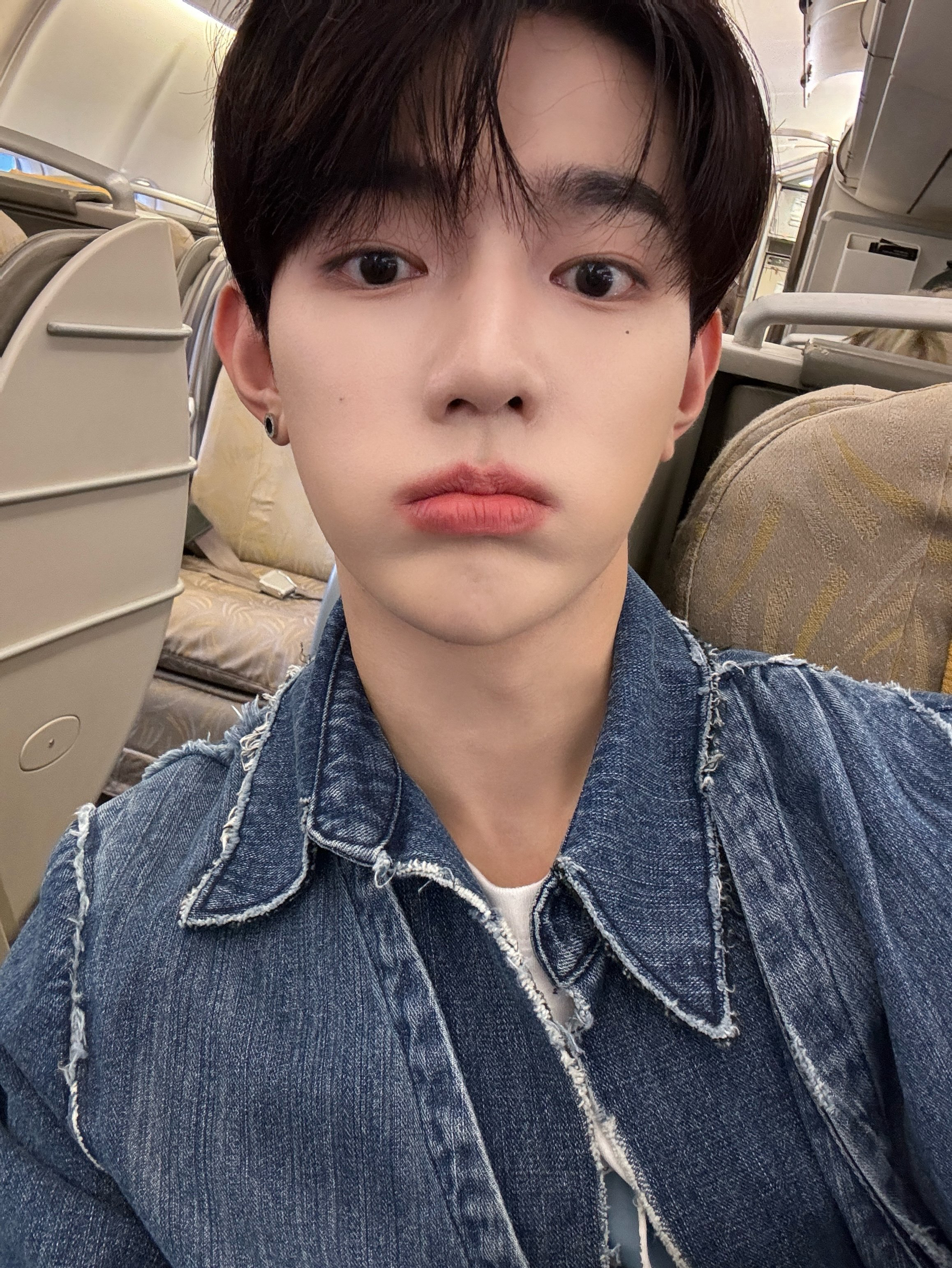 Latest photo of Zhang Hao (ZEROBASEONE)