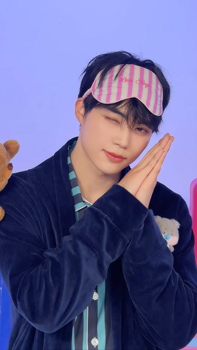 Latest photo of Park Gunwook (ZEROBASEONE)