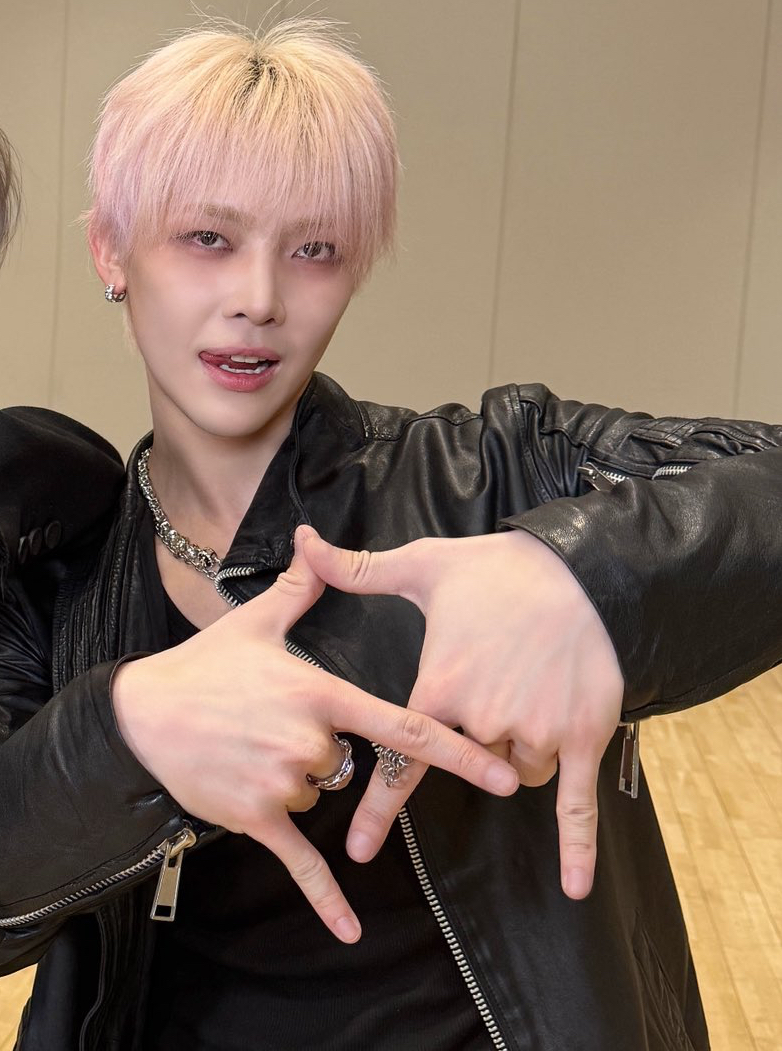 Recent activity shot of Nicholas (&TEAM)