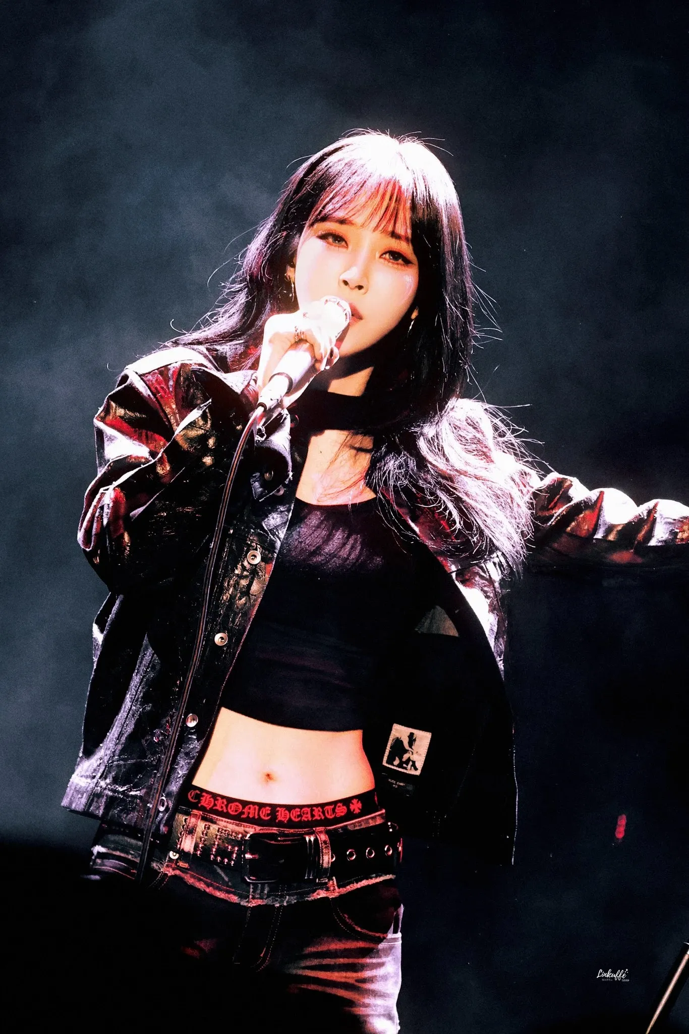 Behind-the-scenes cut of Moonbyul (MAMAMOO)