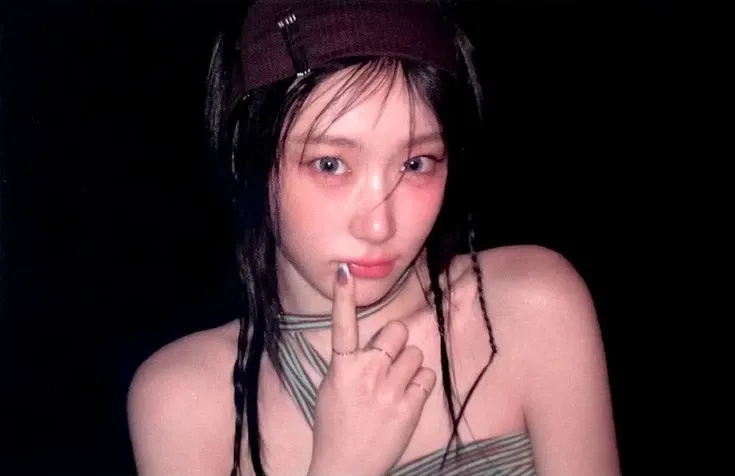 Recent activity shot of Chaeryeong (ITZY)