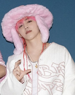 Recent activity shot of S.Coups (SEVENTEEN)