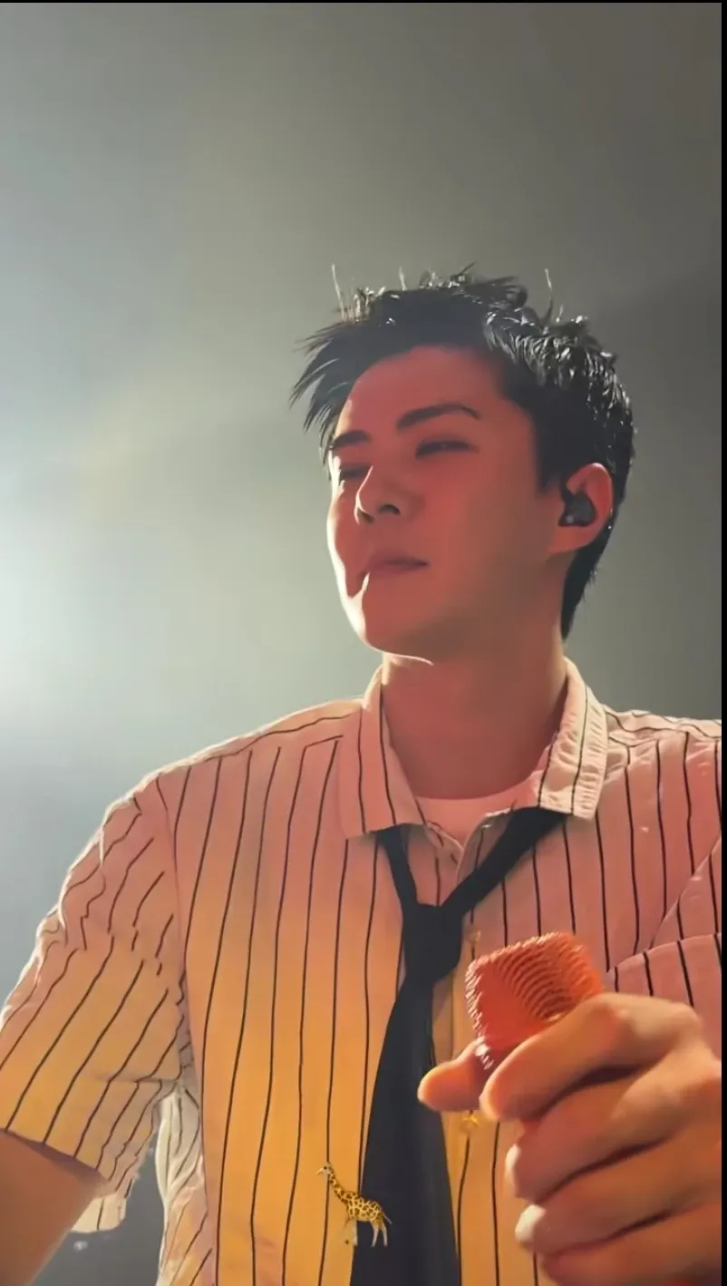 Wallpaper favorit para penggemar Sehun (EXO)