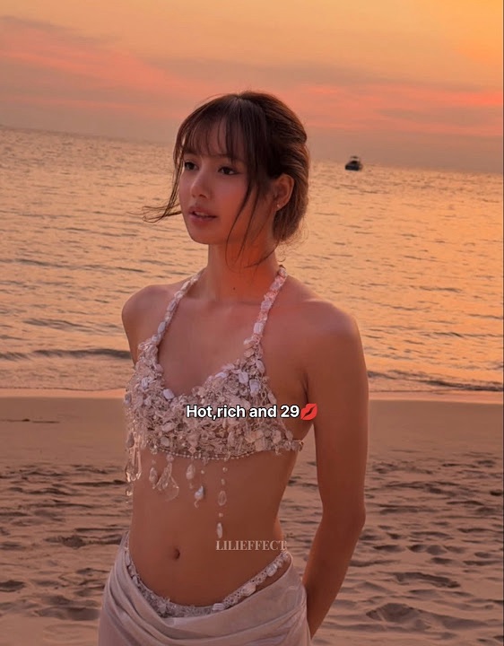 Recent activity shot of Lisa (BLACKPINK)