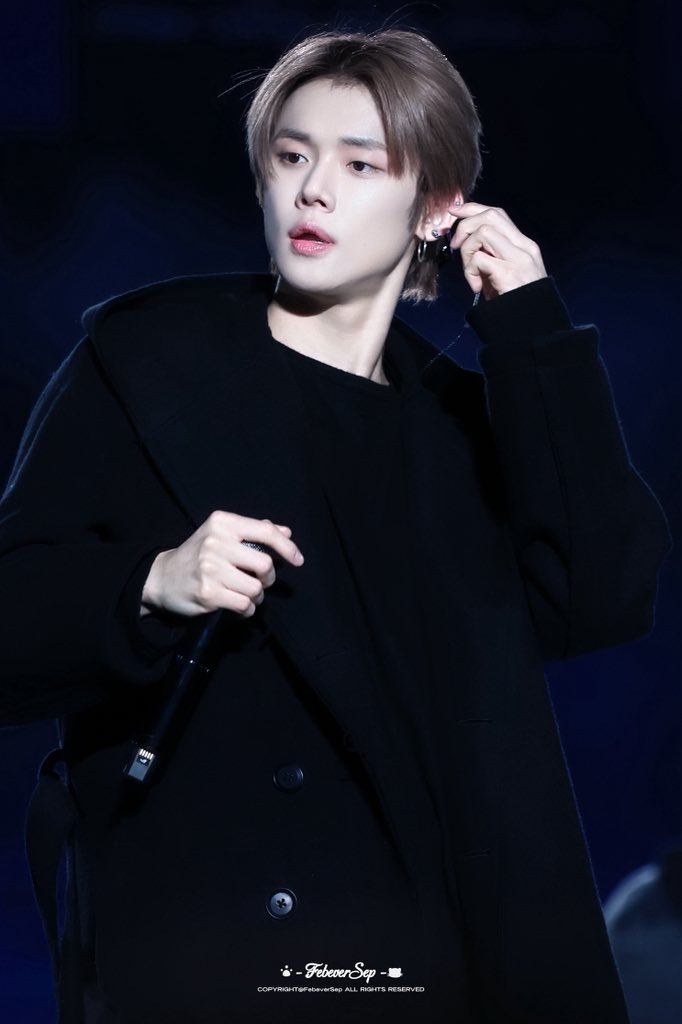 Foto terbaru Yeonjun (TOMORROW X TOGETHER)