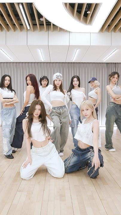 A heartfelt wallpaper shared by TWICE's fans