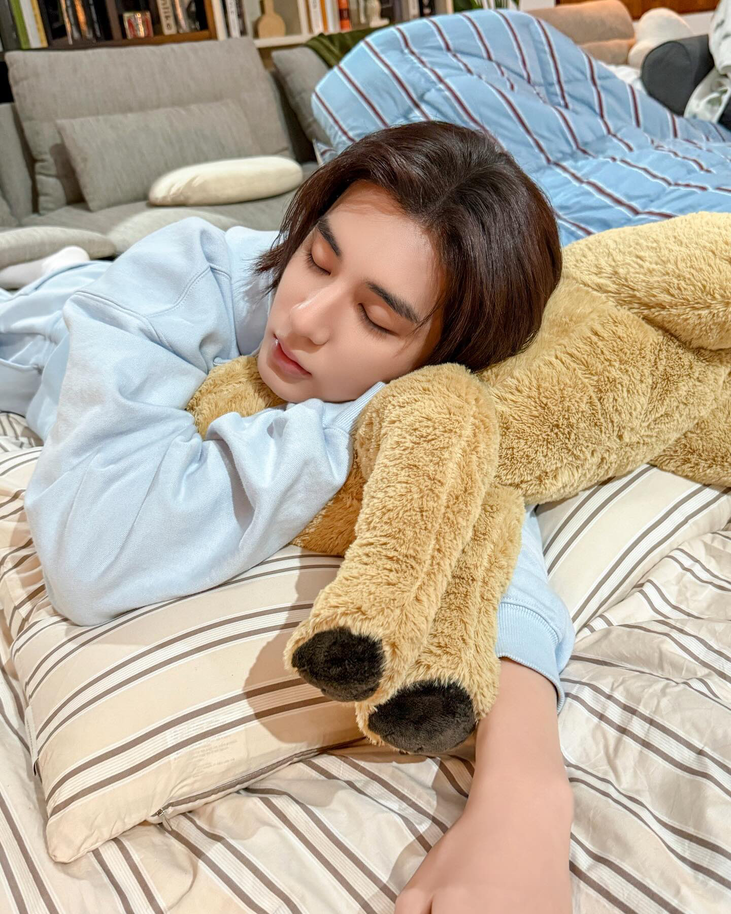 A moment captured by Leehan (BOYNEXTDOOR)'s fan