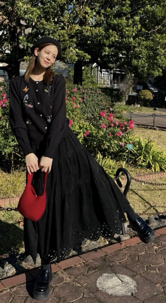 The most beloved wallpaper among Mako (NiziU)'s fans