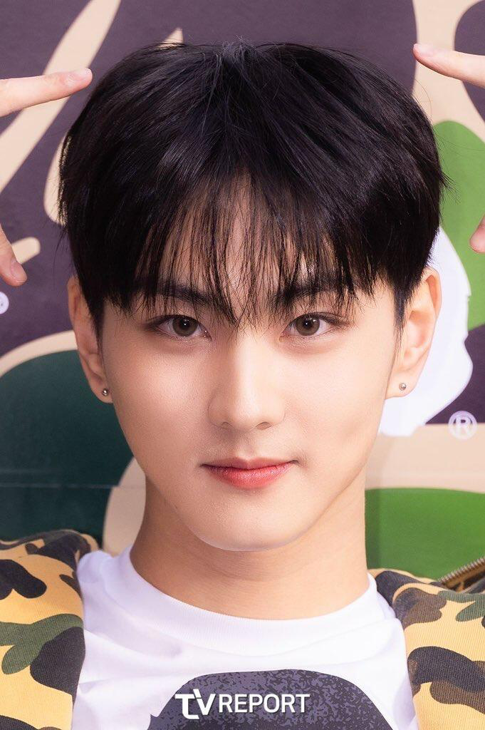 Latest photo of Jungwon (ENHYPEN)