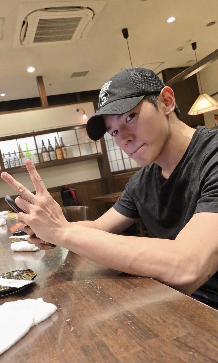 A heartfelt wallpaper shared by Taeyong (NCT 127)'s fans