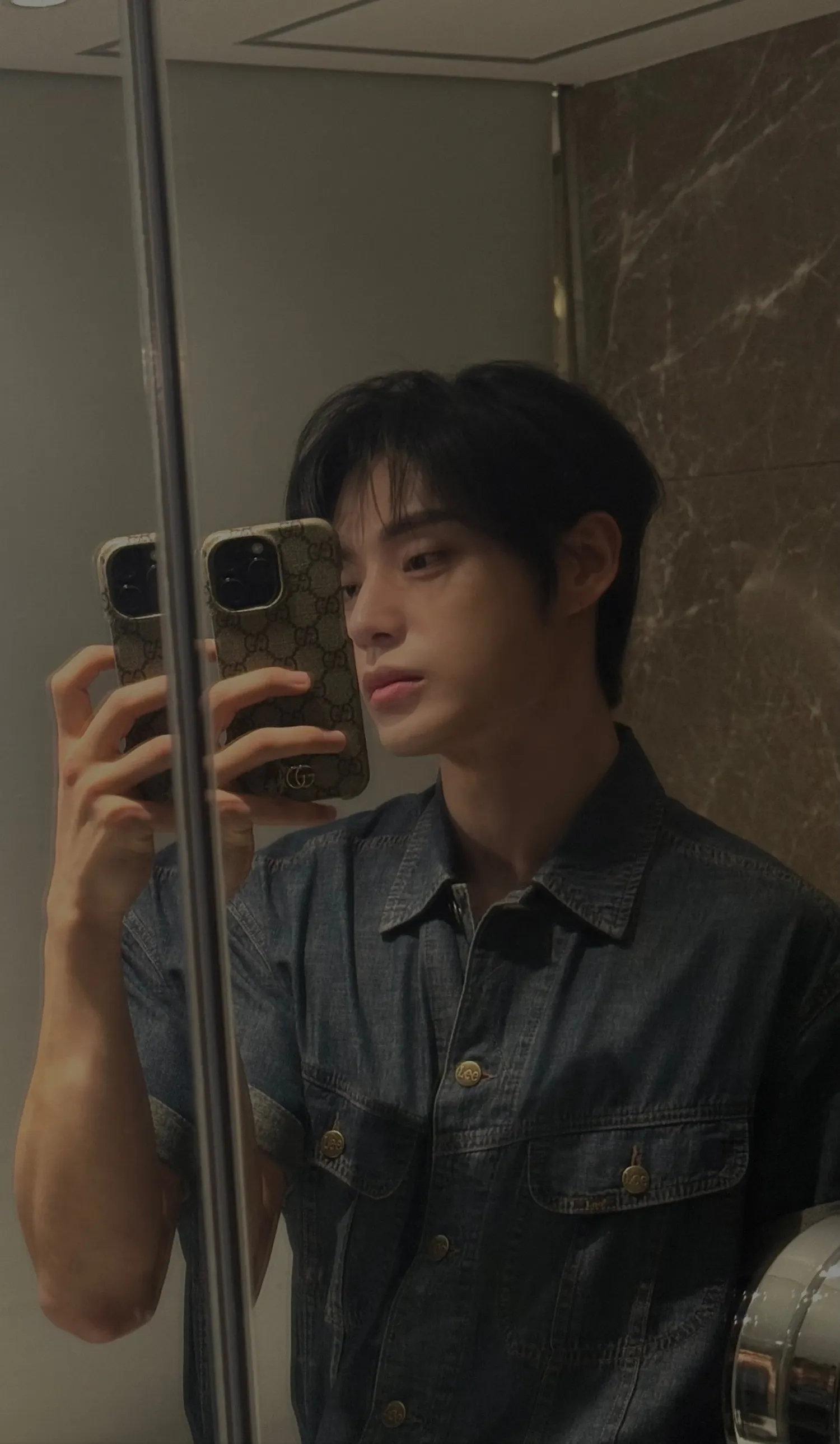 Latest photo of Kim Jiwoong (ZEROBASEONE)