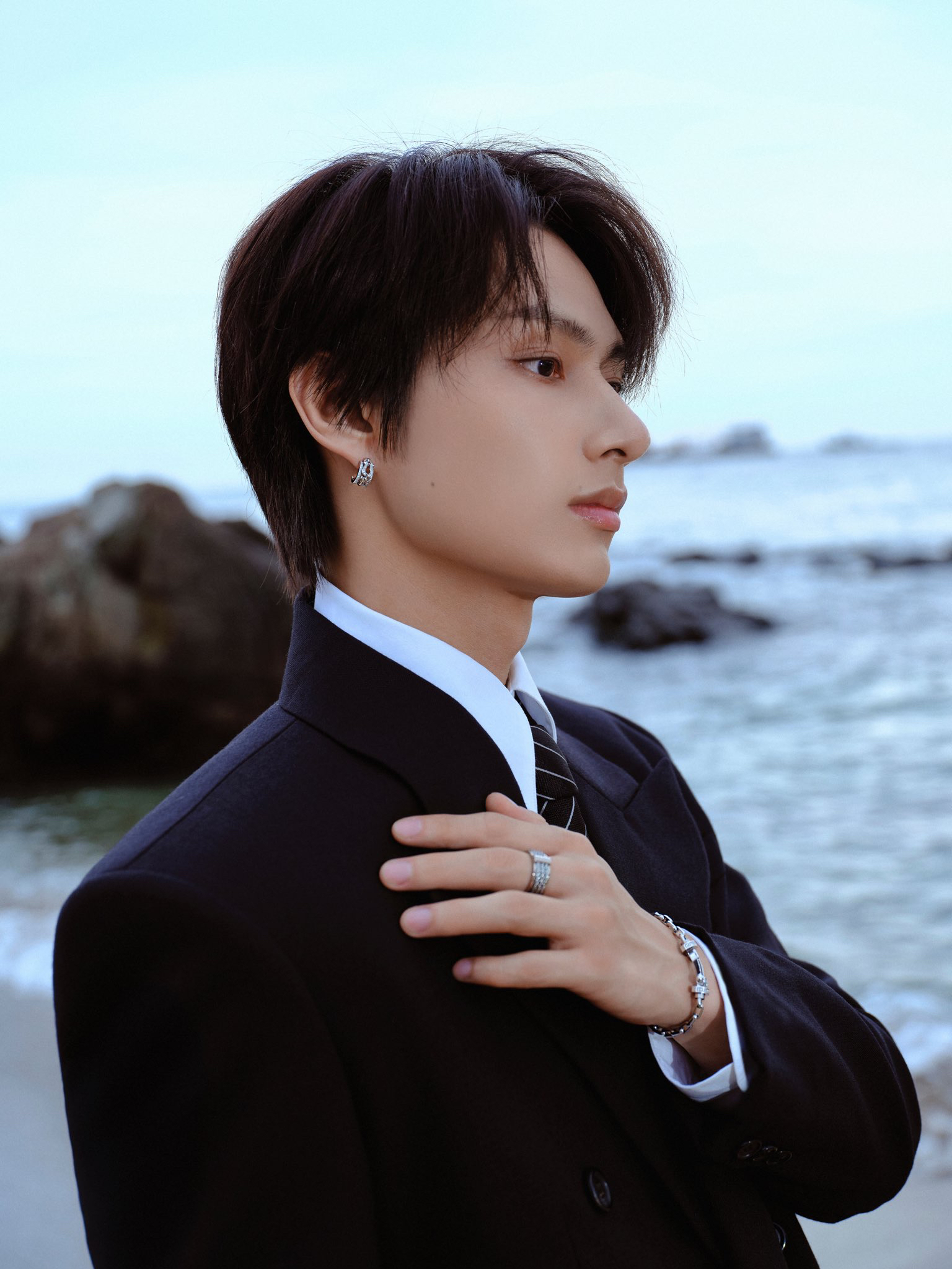 A moment captured by Jun (SEVENTEEN)'s fan