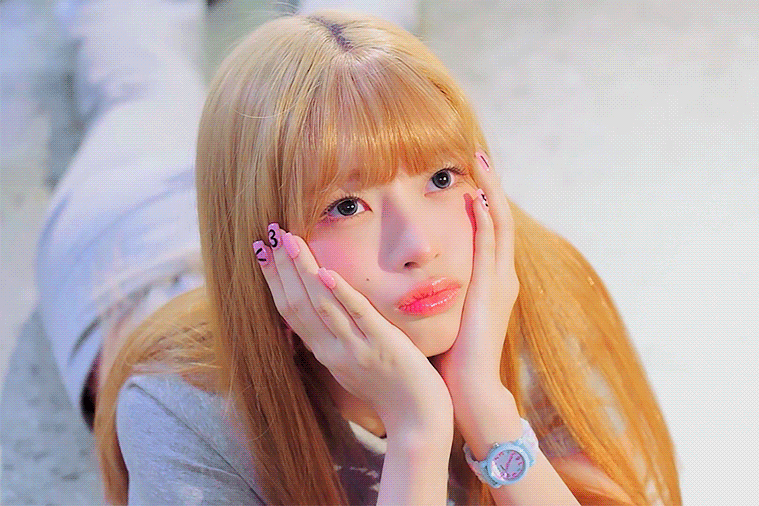 Latest photo of Rei (IVE)