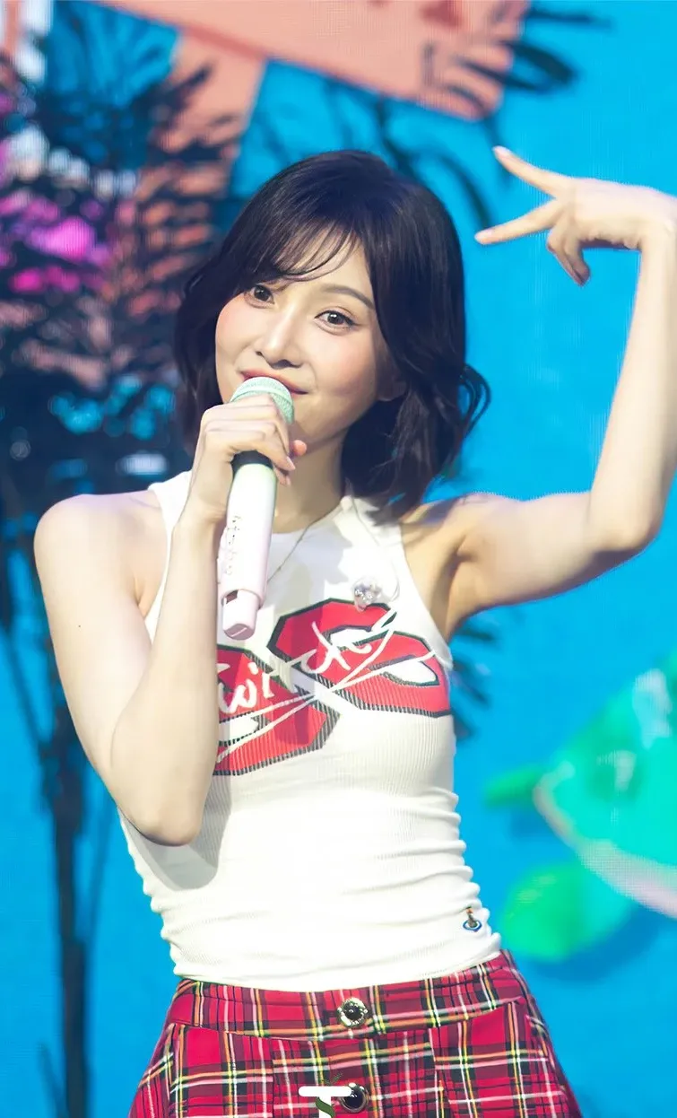 Foto terbaru Joy (Red Velvet)