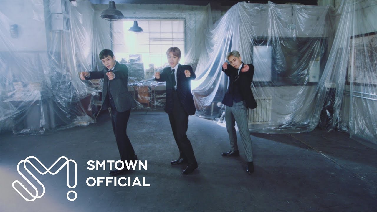 시우민 (EXO)의 비하인드 컷