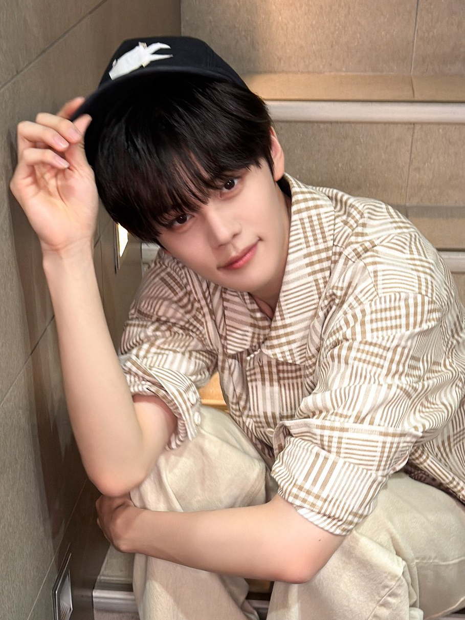 Recent activity shot of Kim Gyuvin
