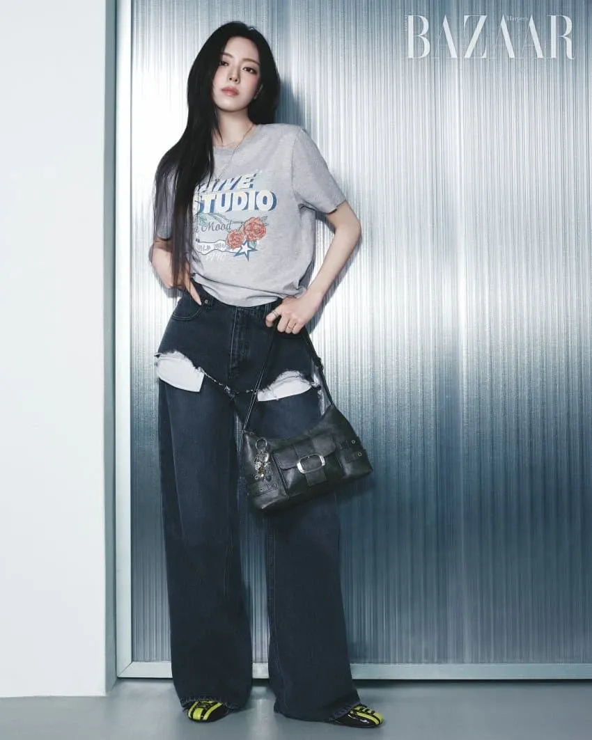 有娜 (ITZY)的最新活动照片