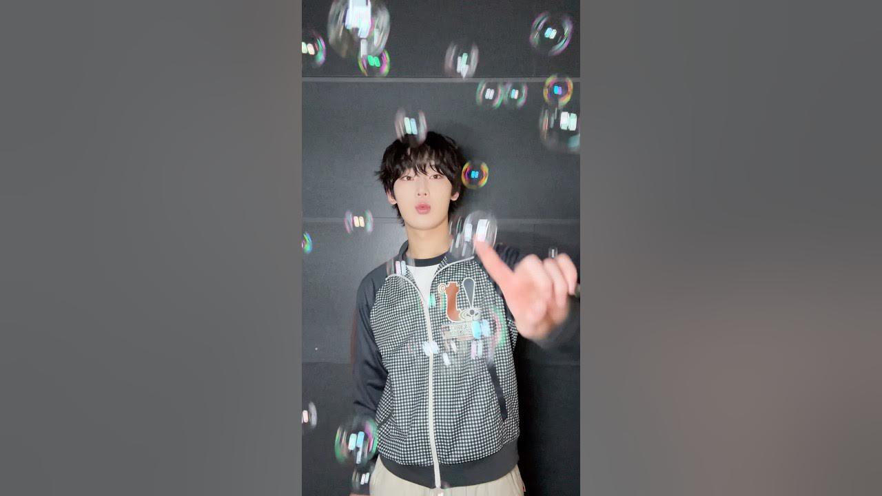 Recent activity shot of Sunoo (ENHYPEN)