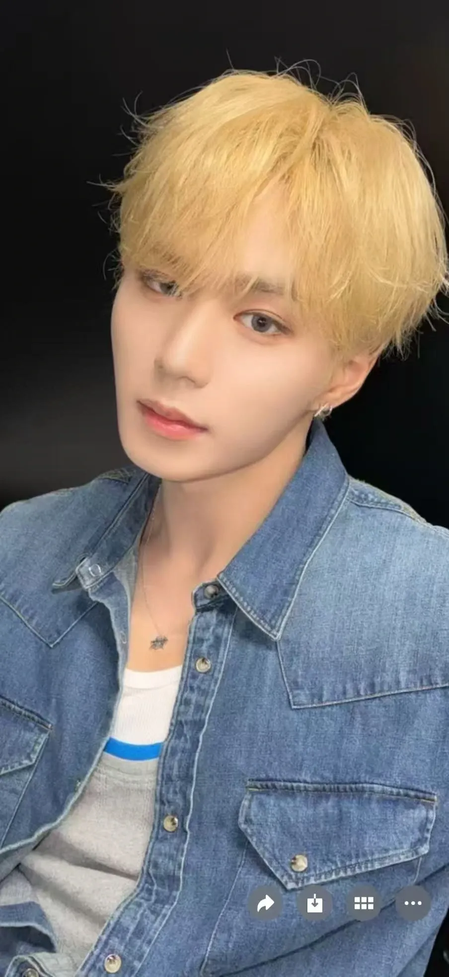 Today's most popular wallpaper in the Kim Junseo (ALPHA DRIVE ONE) community