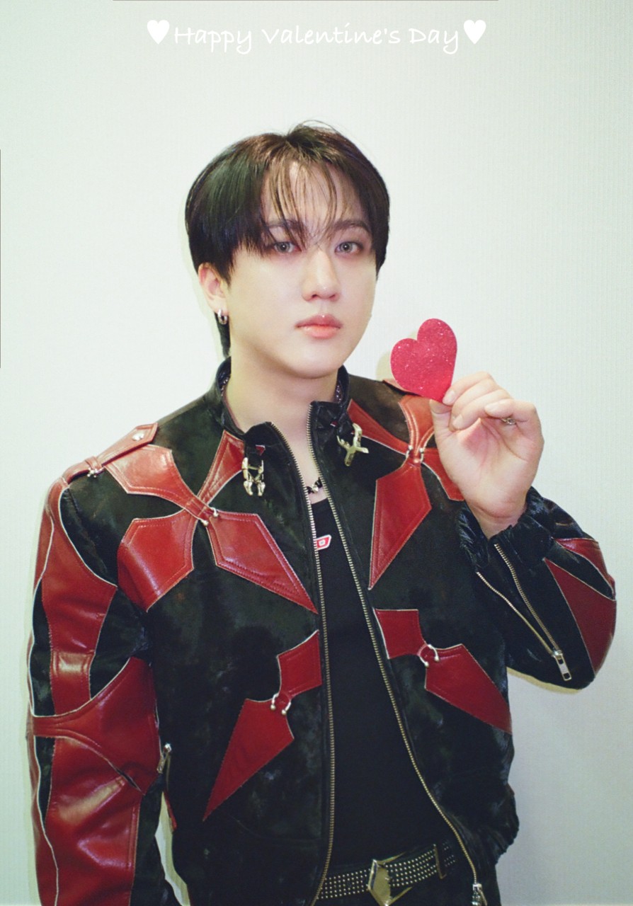 Behind-the-scenes cut of Changbin (Stray Kids)