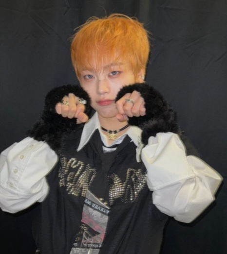 Behind-the-scenes cut of Hyeongjun (CRAVITY)