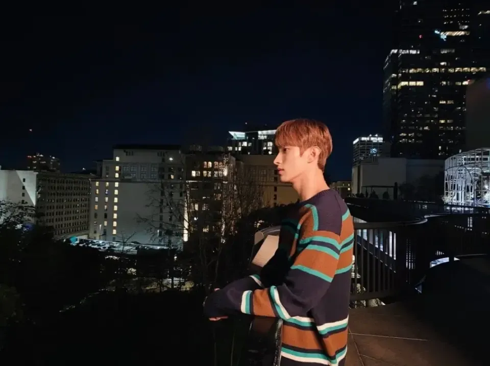 Behind-the-scenes cut of DK (SEVENTEEN)