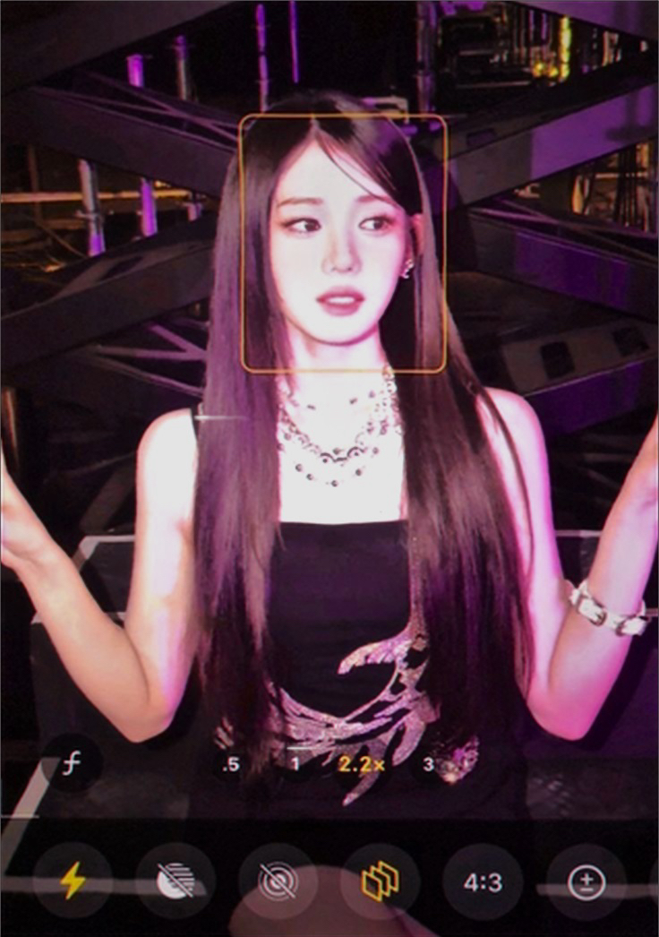 A moment captured by Rora (BABYMONSTER)'s fan