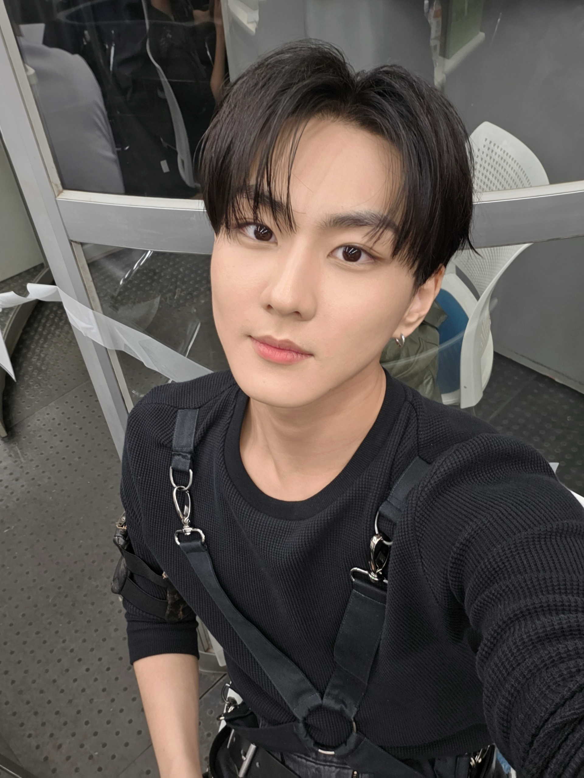 Recent activity shot of Jungwon (ENHYPEN)