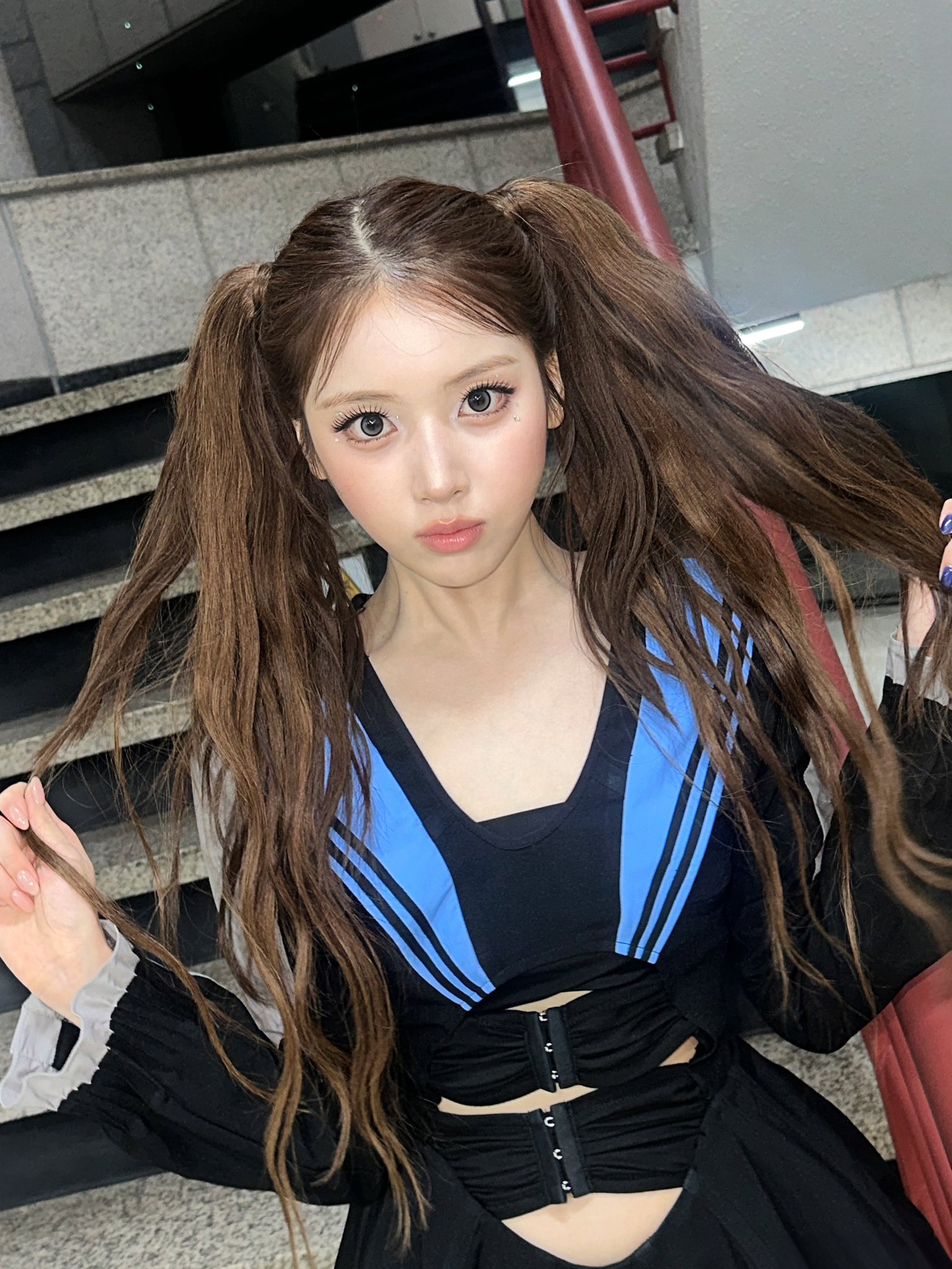 A moment captured by NMIXX's fan