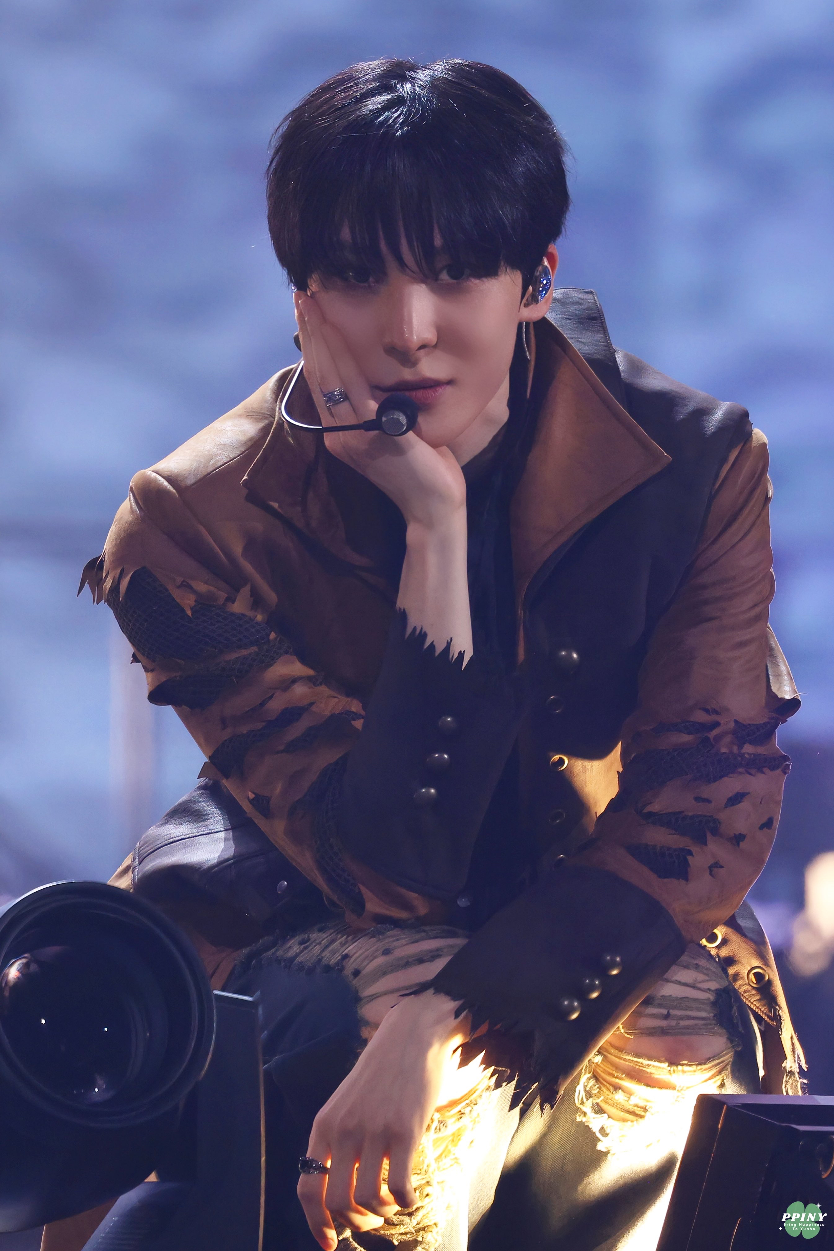 A moment captured by Yunho (ATEEZ)'s fan