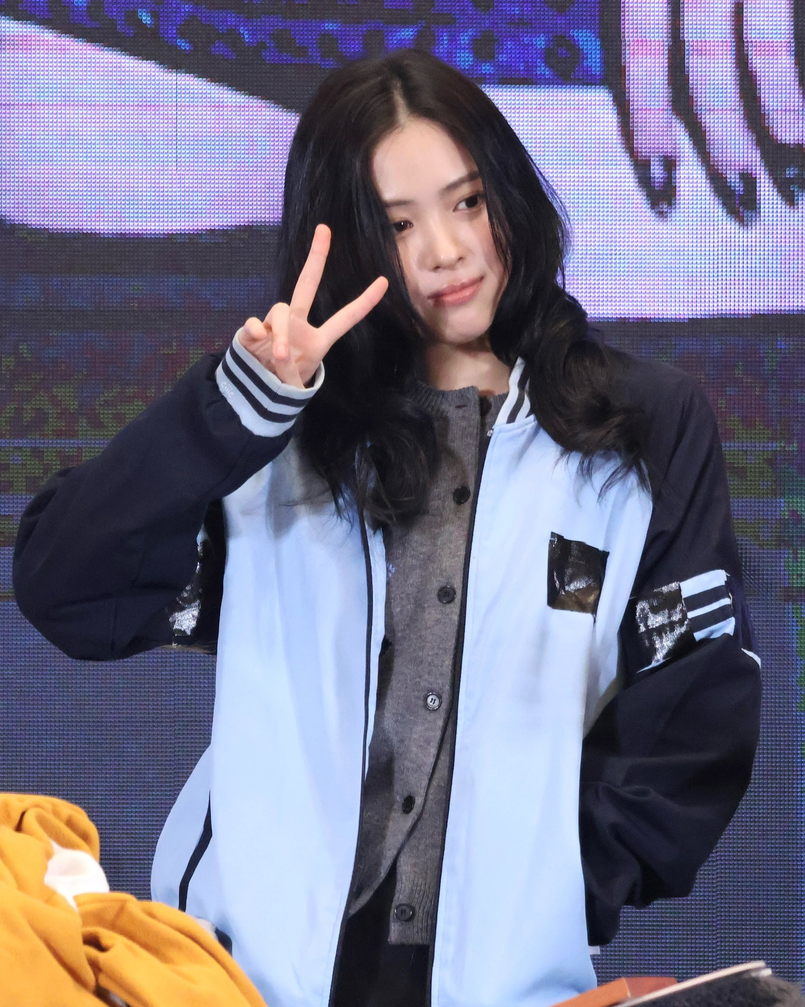 Behind-the-scenes cut of Ryujin (ITZY)