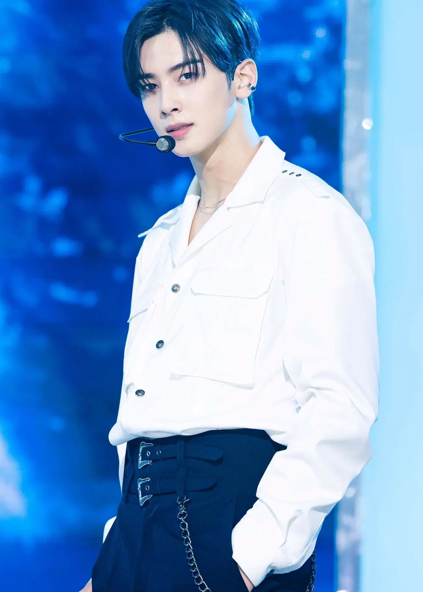 Latest photo of Eunwoo (ASTRO)