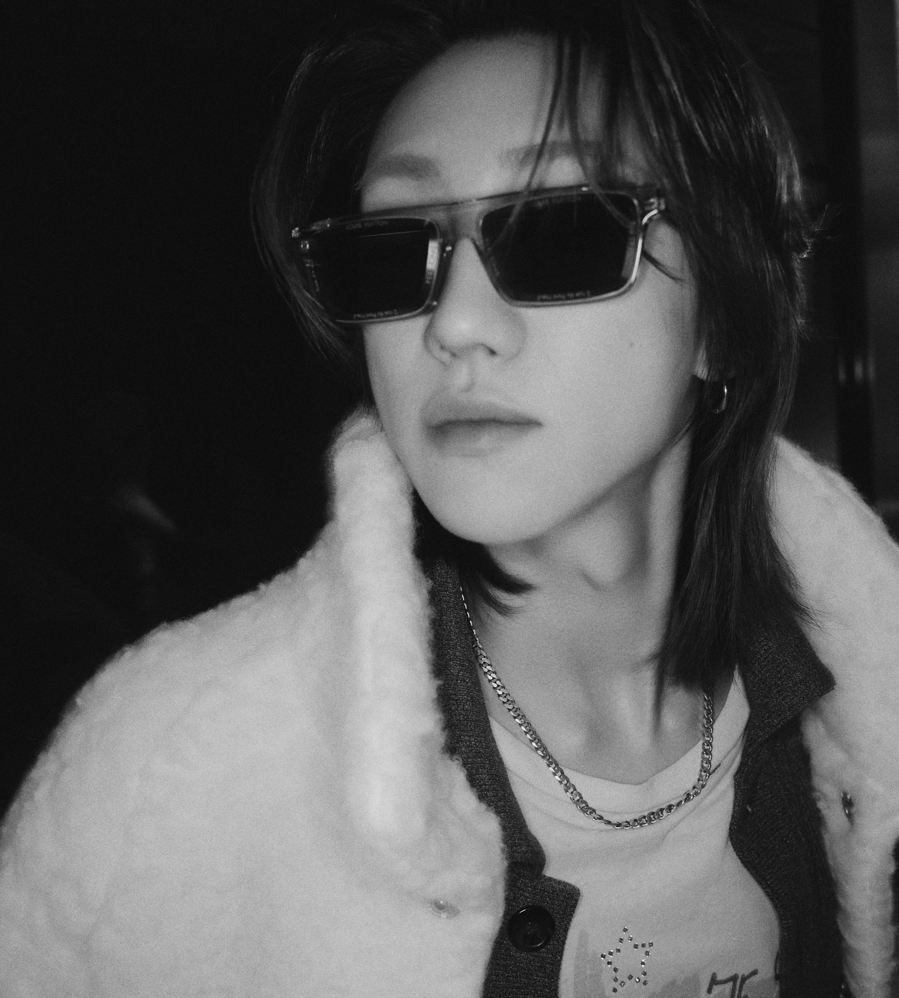 Behind-the-scenes cut of The 8 (SEVENTEEN)