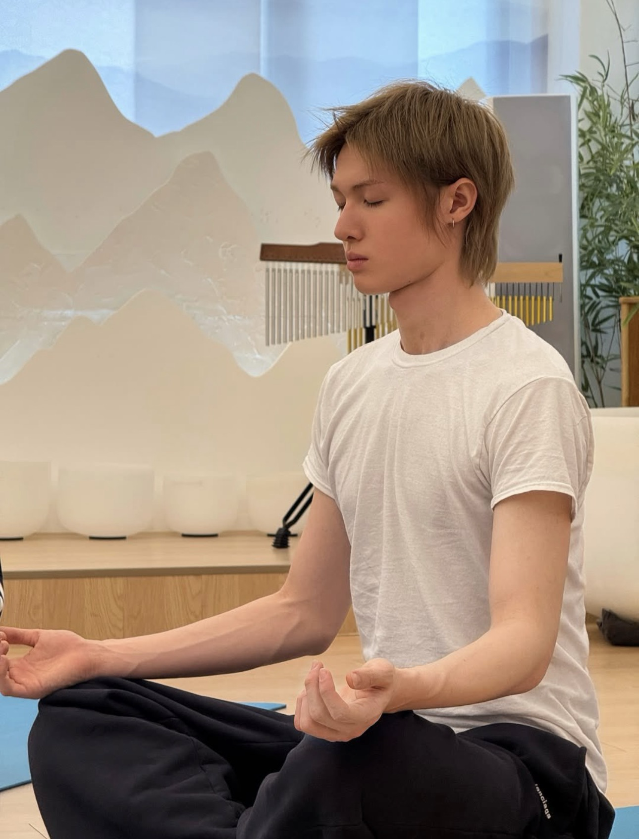 Recent activity shot of Martin (CORTIS)