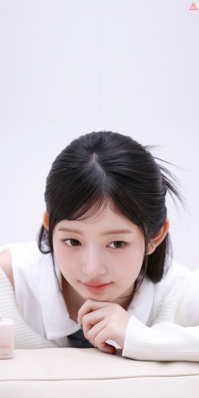 Potret di balik layar Rei (IVE)