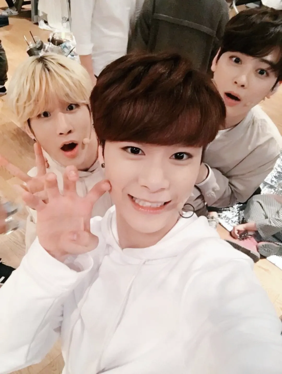 Behind-the-scenes cut of Moonbin (ASTRO)