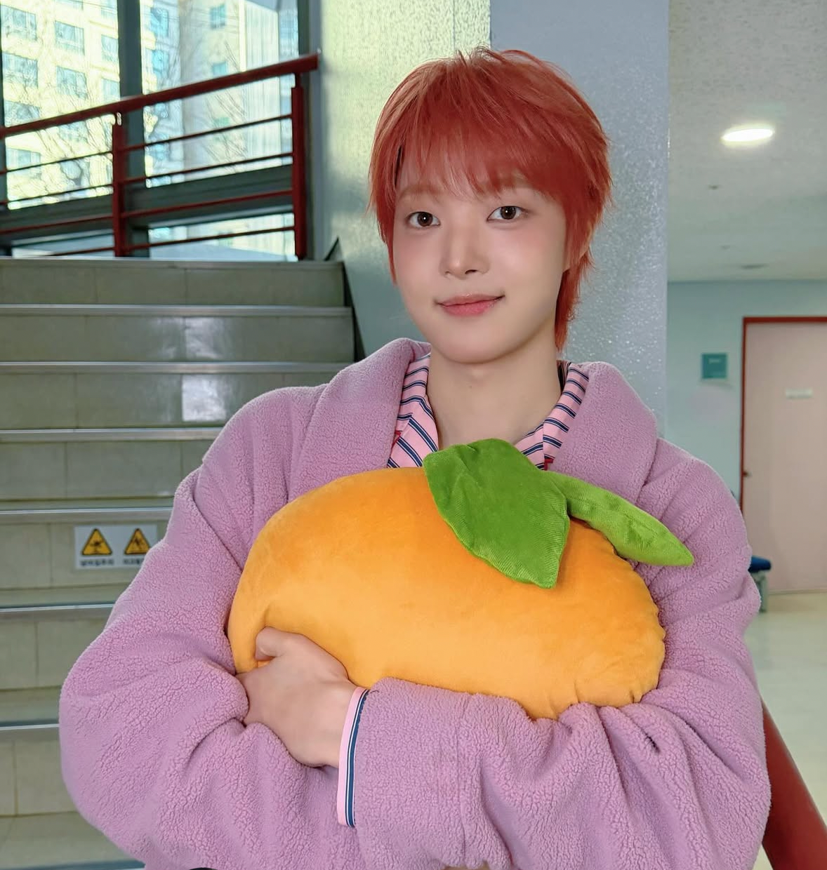 A moment captured by EJ (&TEAM)'s fan