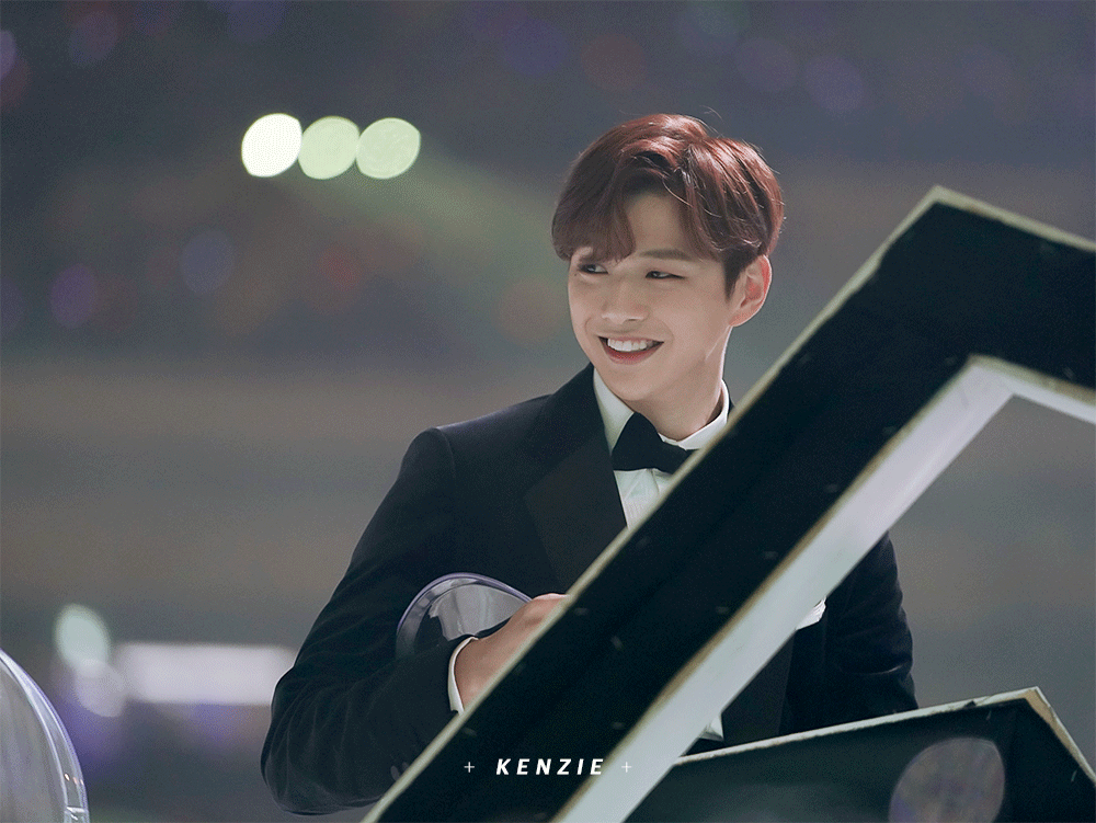 강다니엘 최근 활동샷