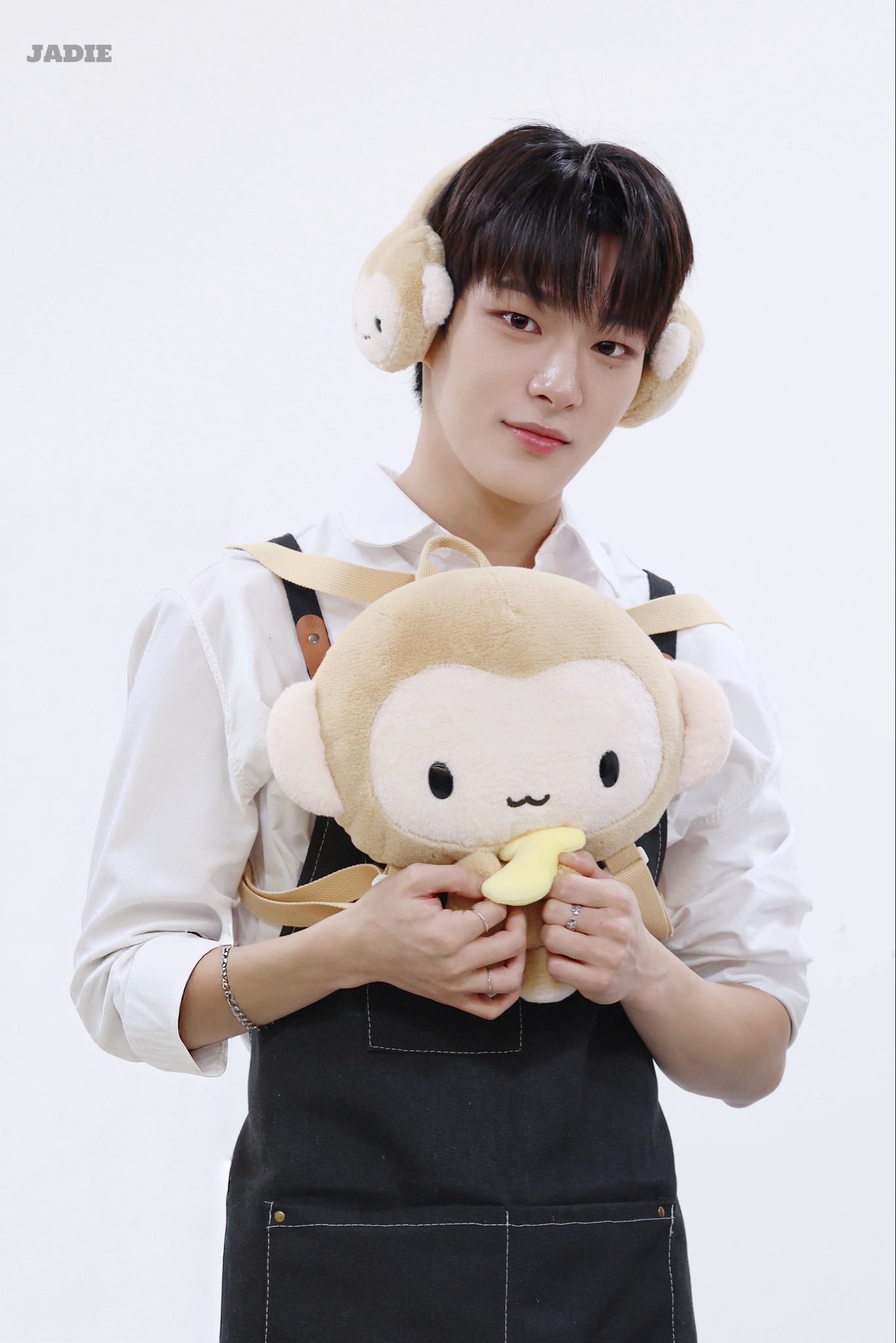 A moment captured by Steven (AHOF)'s fan