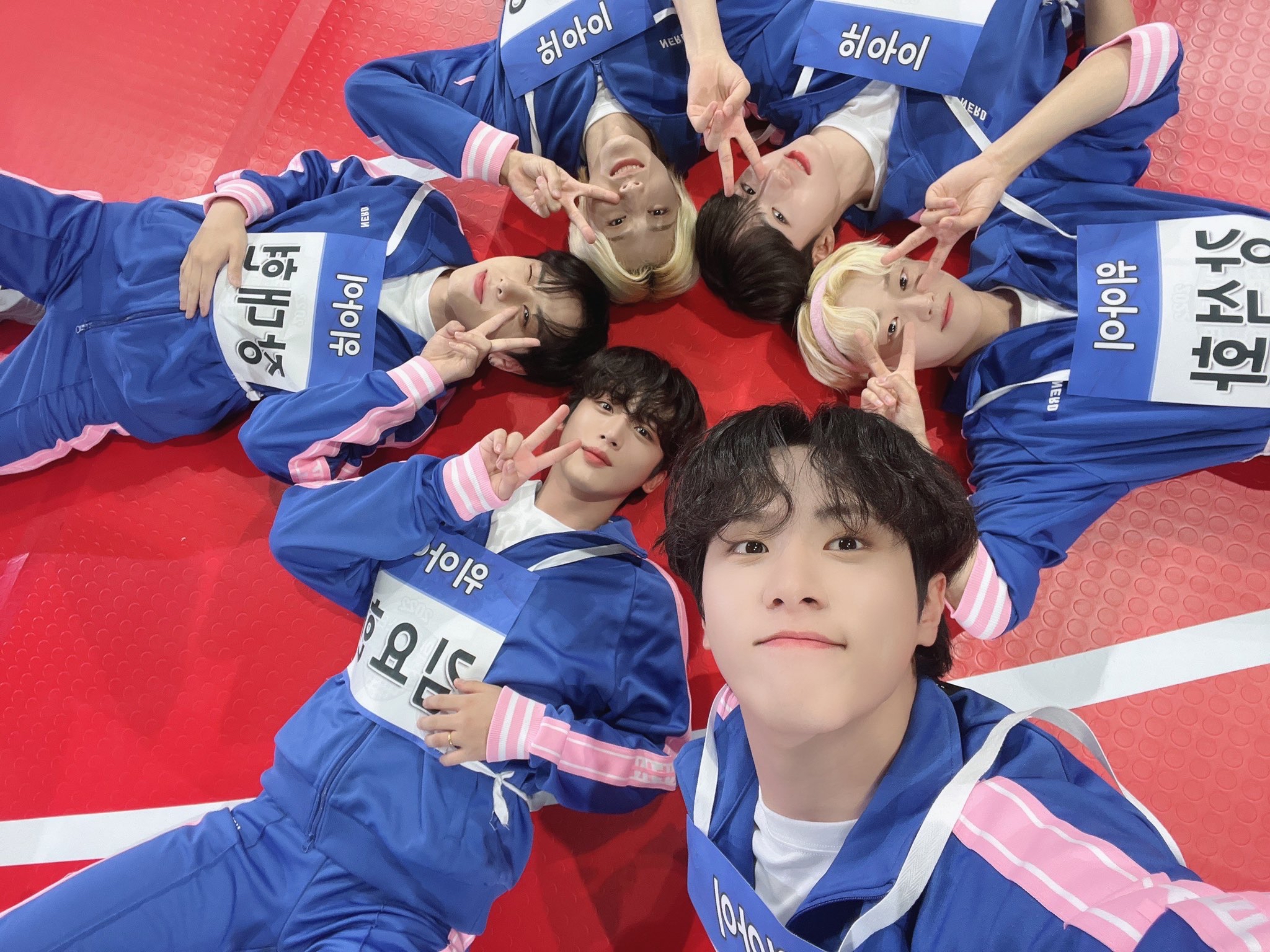 Foto aktivitas terbaru WEi